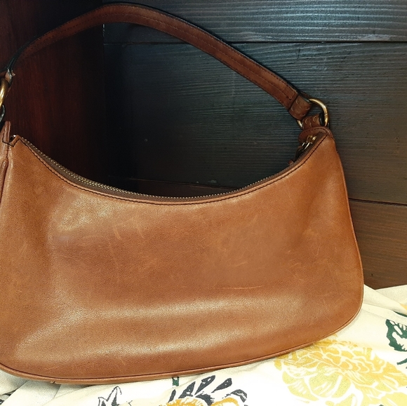 Vintage rare Ralph Lauren brown leather saddle bag purse. - Picture 2 of 11